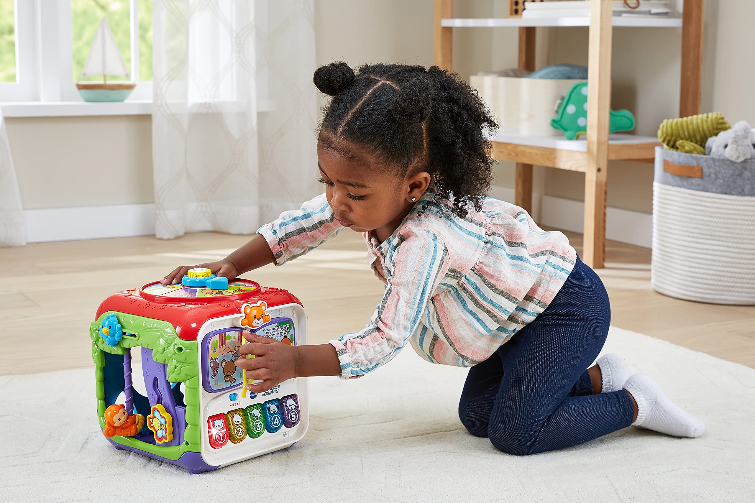 VTech Sort and Discover Activity Cube (Frustration Free Packaging), Red