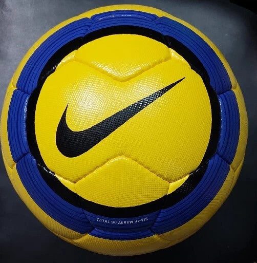 NIKE PREMIER LEAGUE 2005-2006 OFFICIAL MATCH BALL FIFA APPROVED BALL SIZE 5
